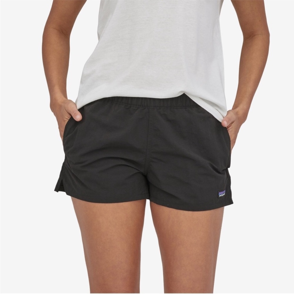 NWT Patagonia Barely Baggies 2.5 Inch Shorts - Picture 2 of 9